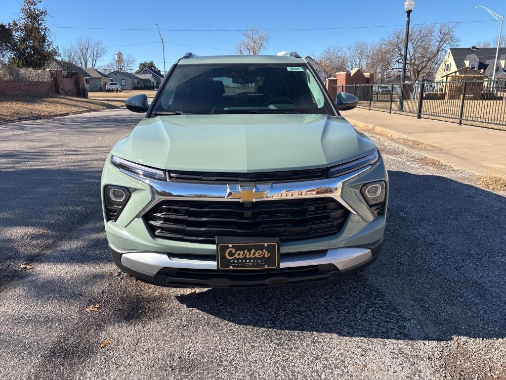 new 2025 Chevrolet TrailBlazer car, priced at $26,575