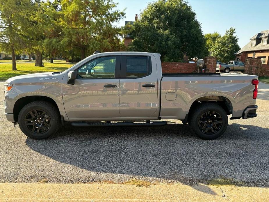 new 2025 Chevrolet Silverado 1500 car, priced at $43,090