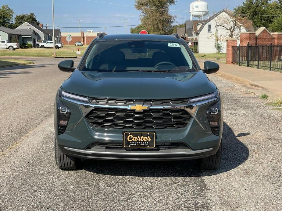 new 2025 Chevrolet Trax car, priced at $24,230