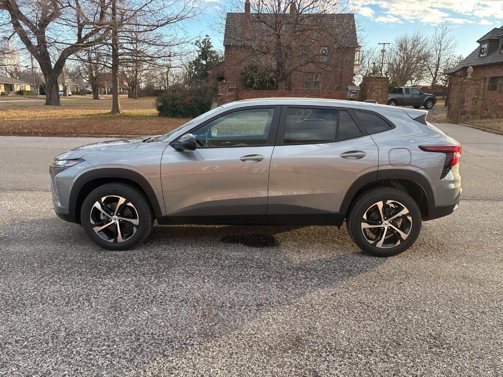 new 2025 Chevrolet Trax car, priced at $23,830