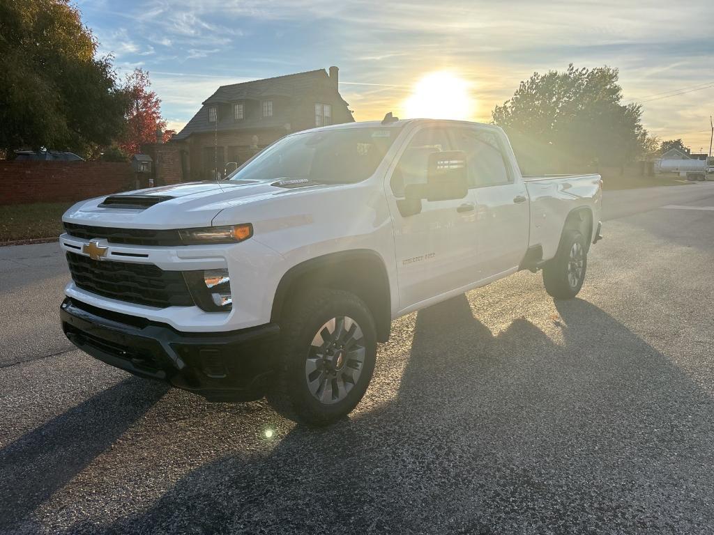 new 2025 Chevrolet Silverado 2500 car, priced at $66,645