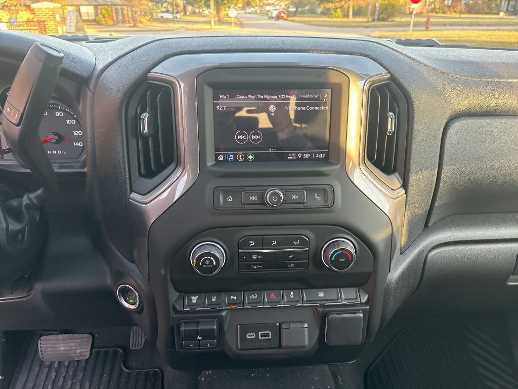 new 2025 Chevrolet Silverado 2500 car, priced at $66,645