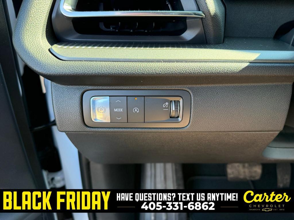 new 2026 Chevrolet Traverse car, priced at $44,682