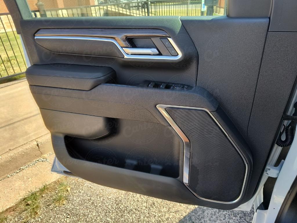 new 2025 Chevrolet Silverado 3500 car, priced at $72,870