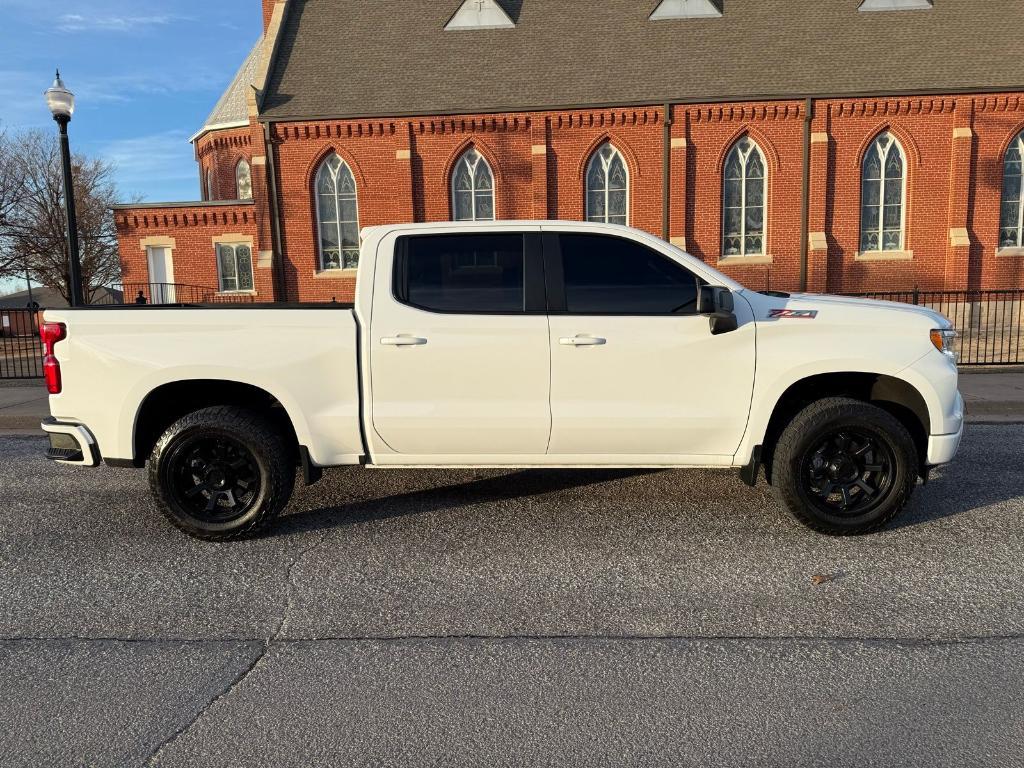 used 2022 Chevrolet Silverado 1500 car, priced at $43,769