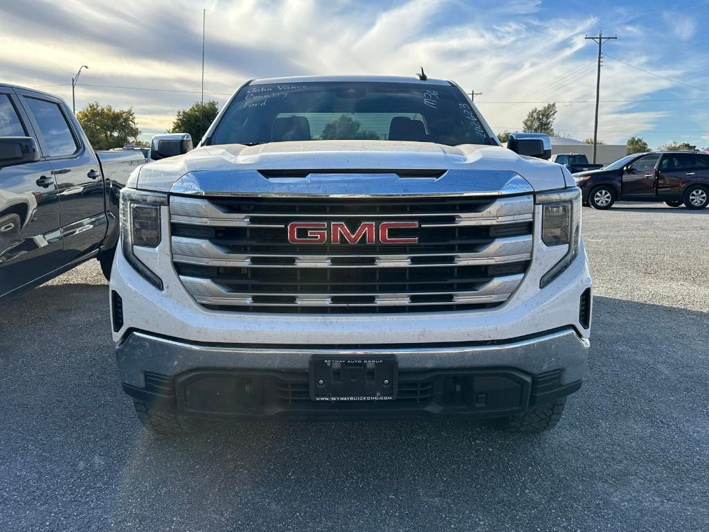 used 2023 GMC Sierra 1500 car, priced at $37,450