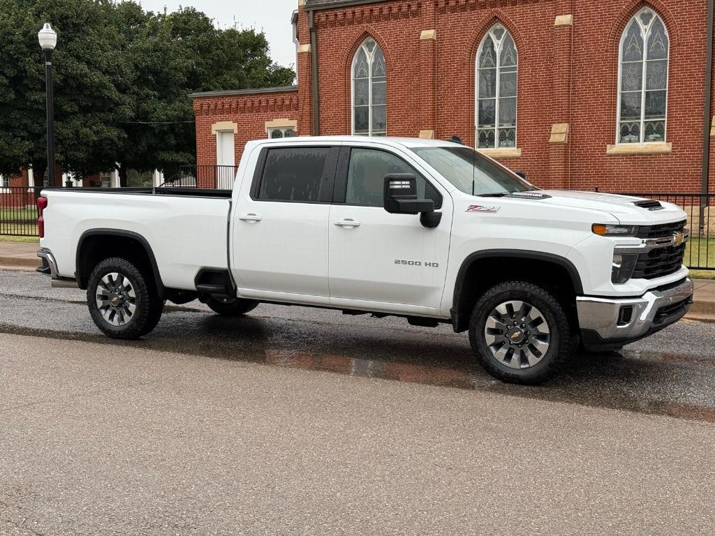 new 2025 Chevrolet Silverado 2500 car, priced at $69,891