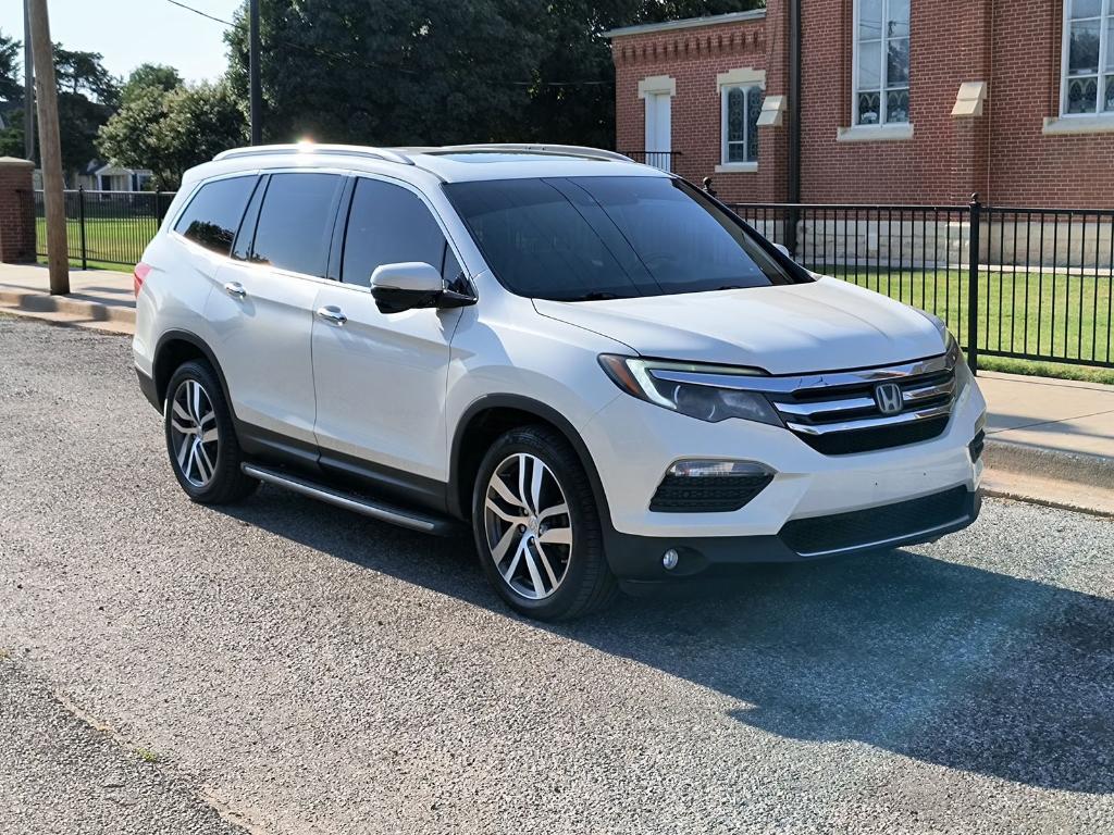 used 2017 Honda Pilot car, priced at $20,000