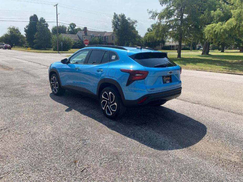 new 2025 Chevrolet Trax car, priced at $26,625