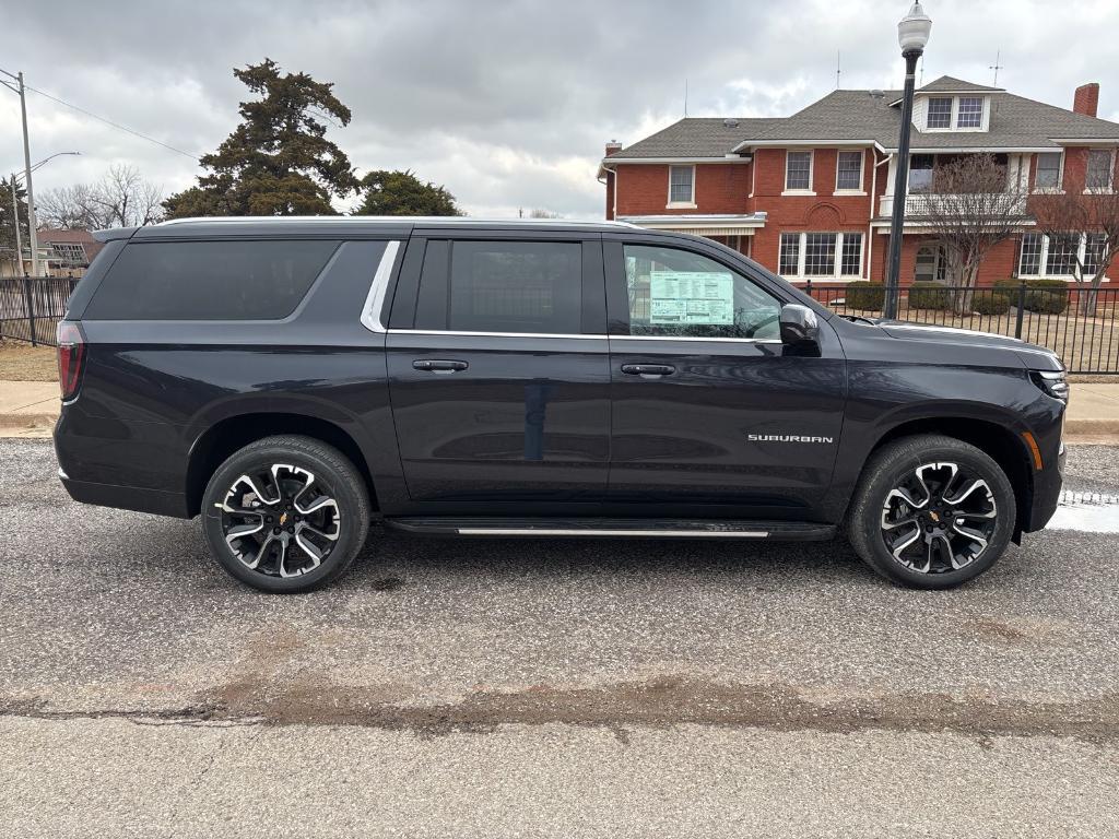 new 2025 Chevrolet Suburban car, priced at $68,790