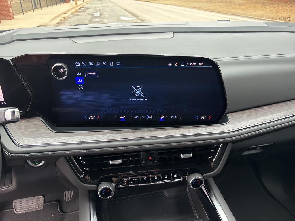 new 2025 Chevrolet Suburban car, priced at $68,790