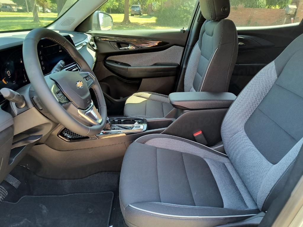 new 2026 Chevrolet TrailBlazer car, priced at $26,826
