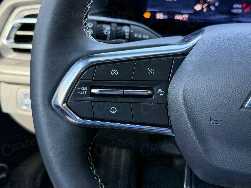new 2025 Chevrolet Traverse car, priced at $42,285