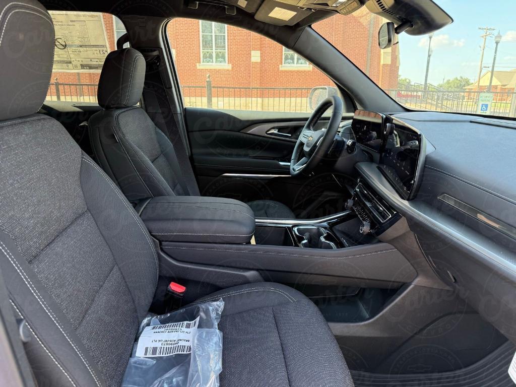 new 2025 Chevrolet Traverse car, priced at $42,285