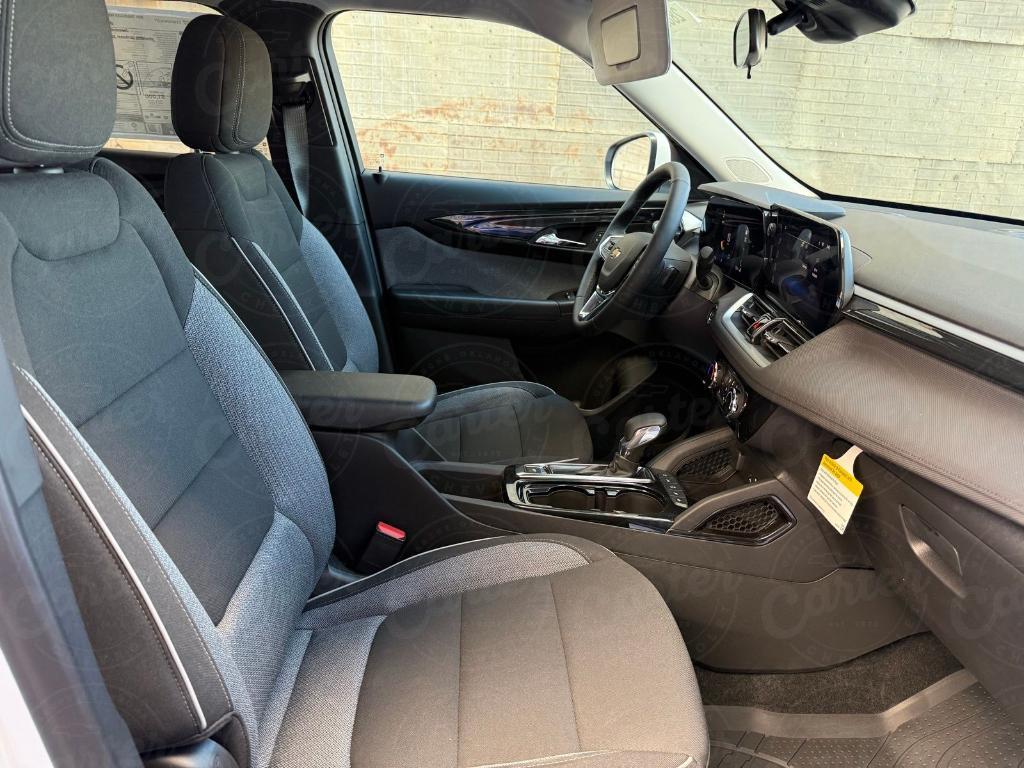 new 2025 Chevrolet TrailBlazer car, priced at $29,414