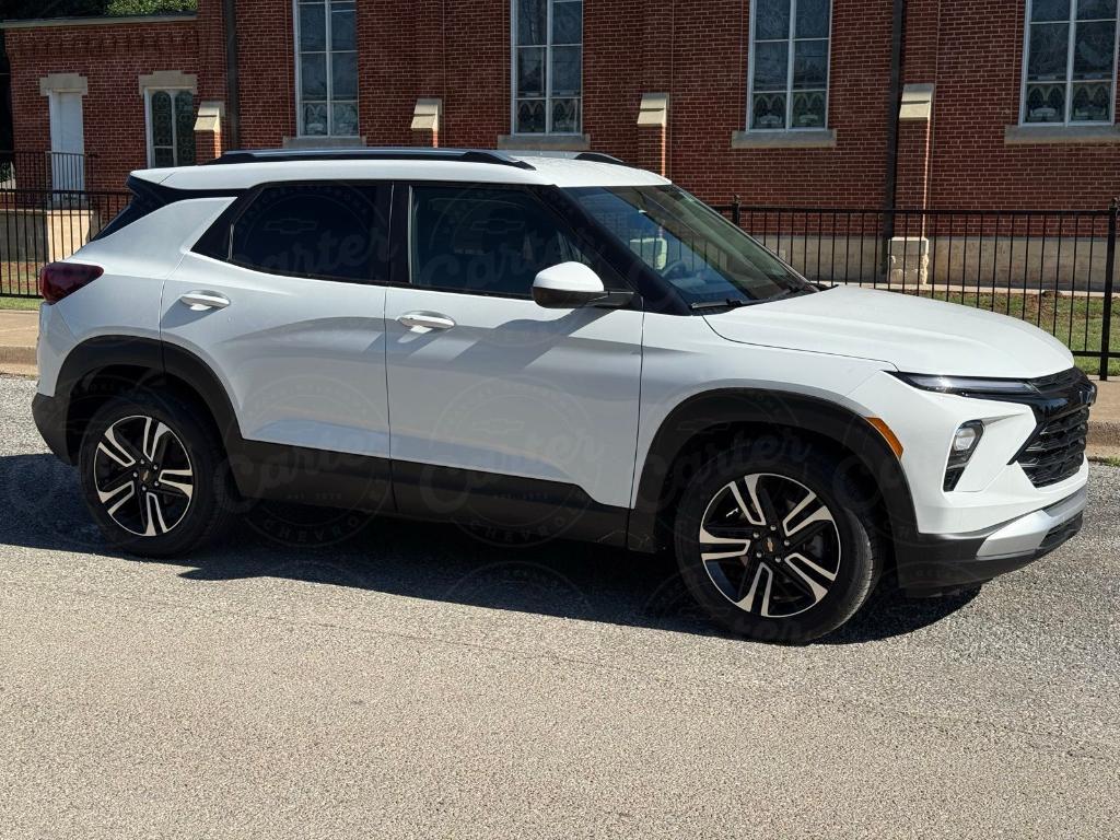 new 2025 Chevrolet TrailBlazer car, priced at $29,414