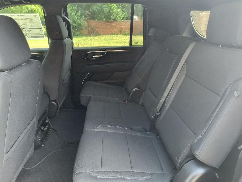 new 2025 Chevrolet Suburban car, priced at $62,945