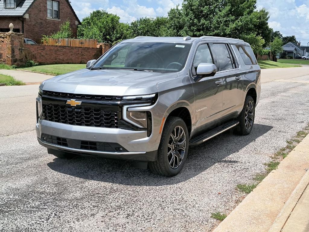 new 2025 Chevrolet Suburban car, priced at $76,487