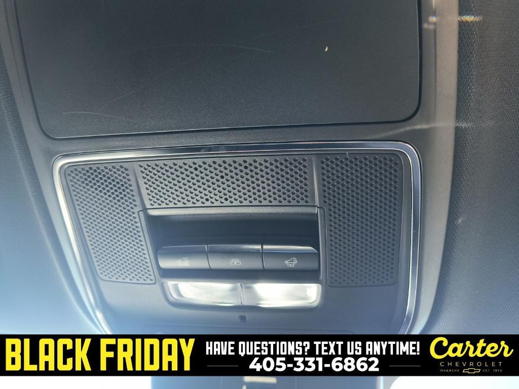 used 2025 Chevrolet Traverse car, priced at $48,075