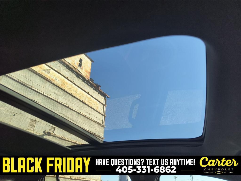 used 2025 Chevrolet Traverse car, priced at $48,075