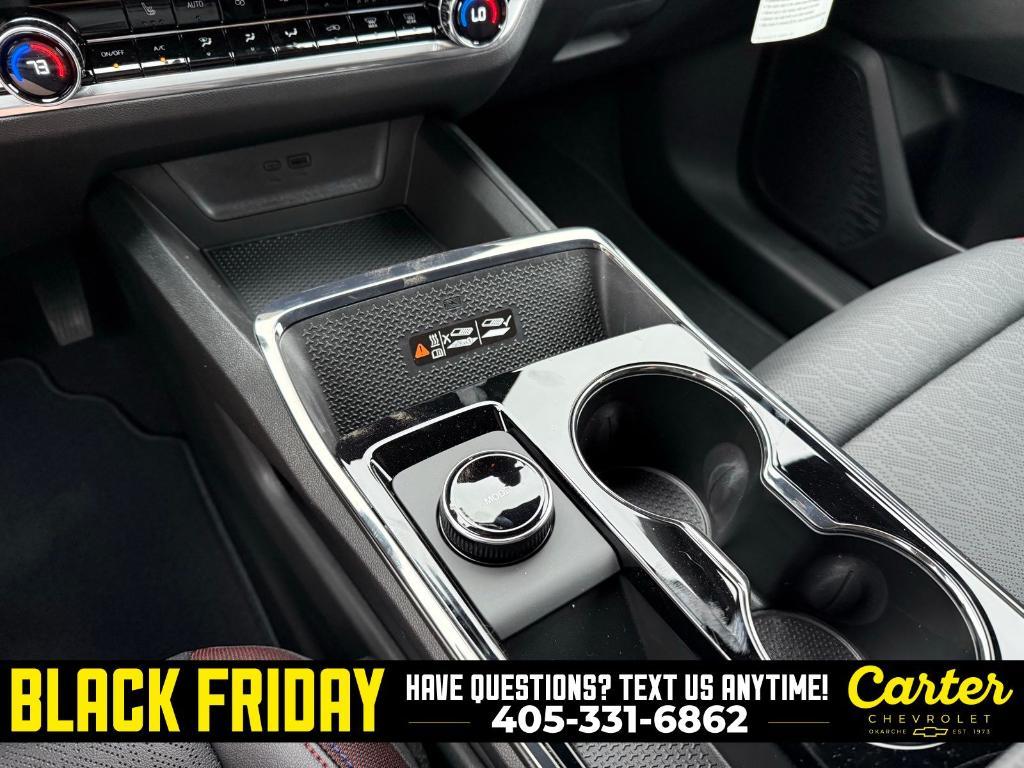 new 2026 Chevrolet Equinox car, priced at $35,140