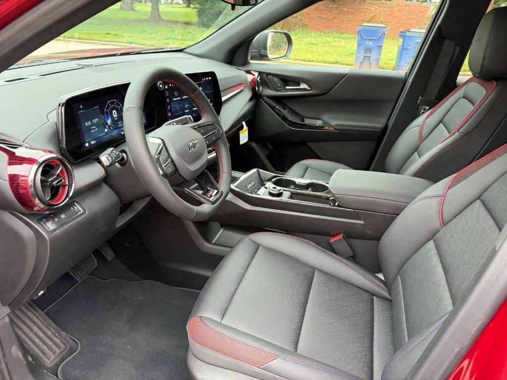 new 2026 Chevrolet Equinox car, priced at $35,890