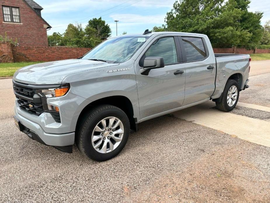 new 2024 Chevrolet Silverado 1500 car, priced at $42,627