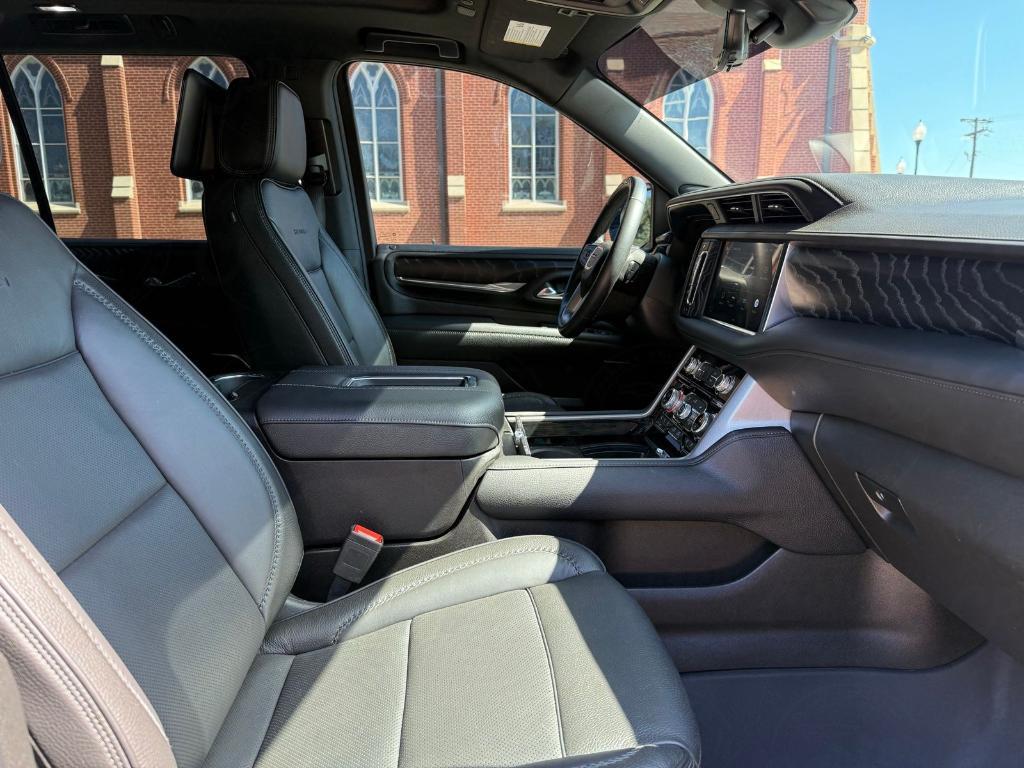 used 2023 GMC Yukon car, priced at $71,000