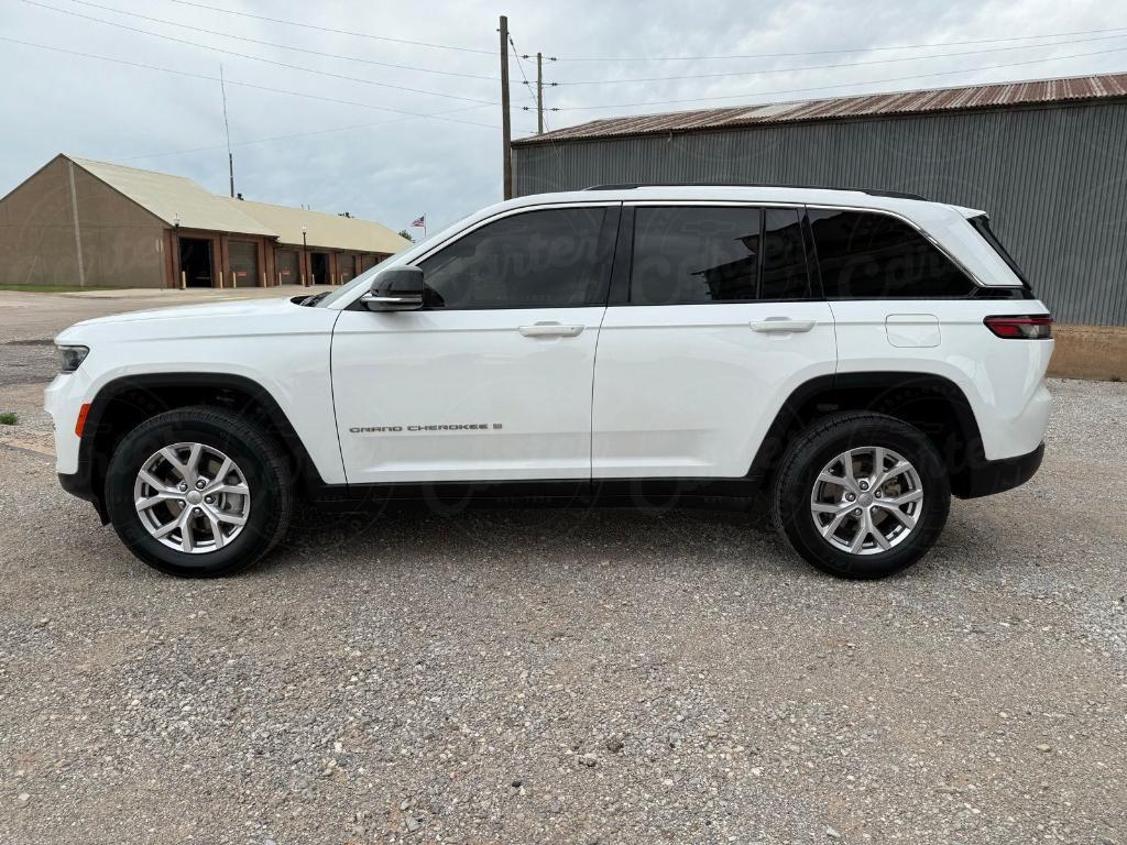 used 2022 Jeep Grand Cherokee car, priced at $31,977
