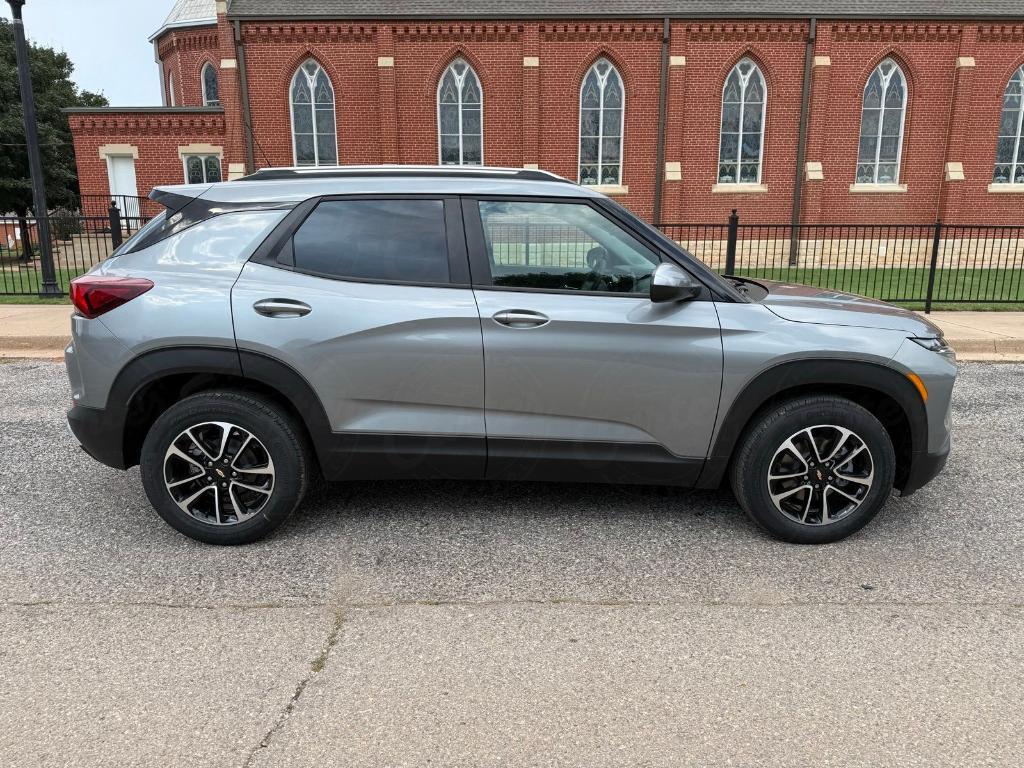 new 2026 Chevrolet TrailBlazer car, priced at $25,954