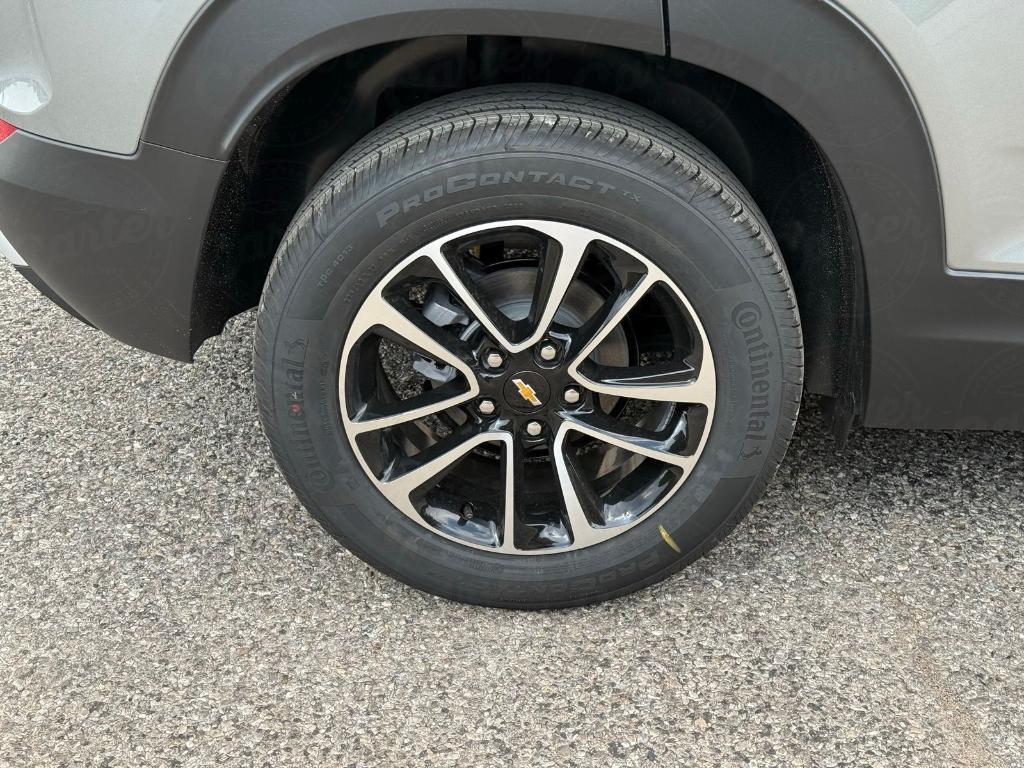 new 2026 Chevrolet TrailBlazer car, priced at $25,954