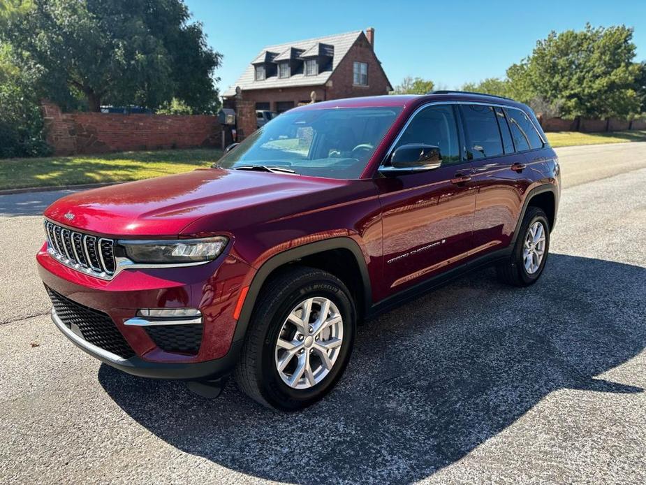 used 2024 Jeep Grand Cherokee car, priced at $39,956