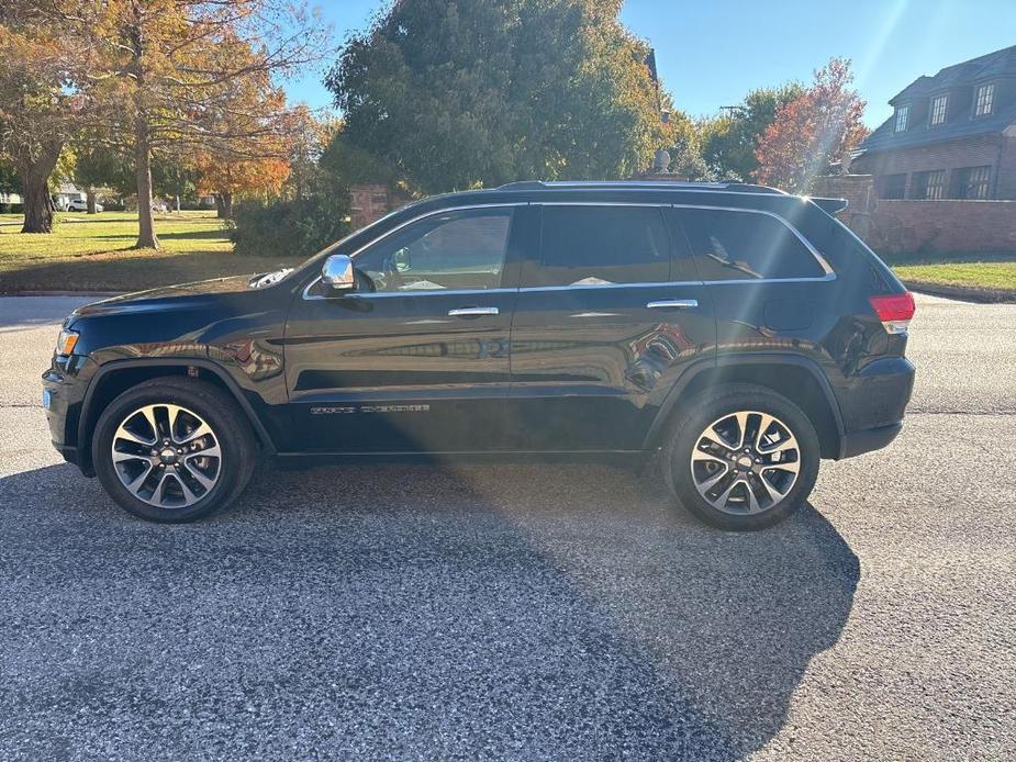 used 2018 Jeep Grand Cherokee car, priced at $17,611