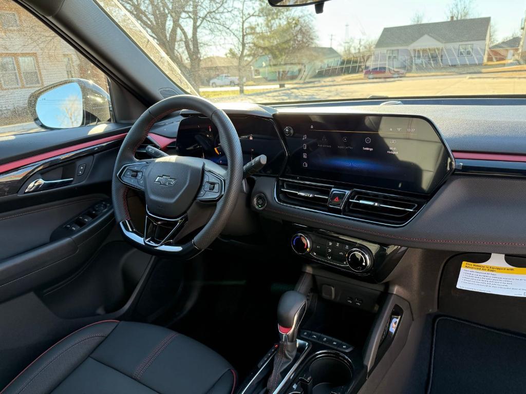 new 2025 Chevrolet TrailBlazer car, priced at $29,390