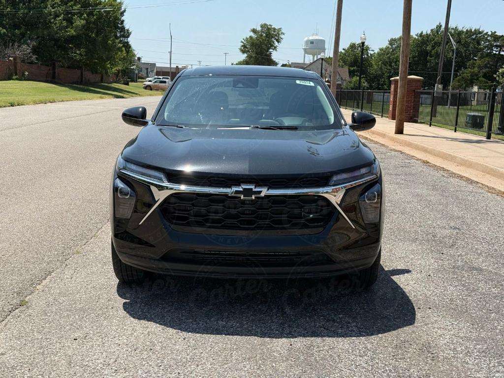 new 2025 Chevrolet Trax car, priced at $23,160
