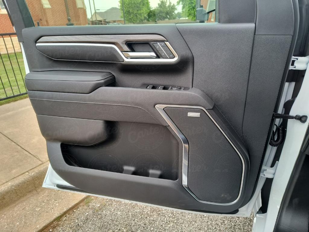 new 2025 Chevrolet Silverado 2500 car, priced at $69,176