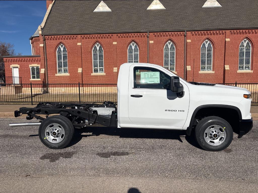 new 2025 Chevrolet Silverado 2500 car, priced at $64,913