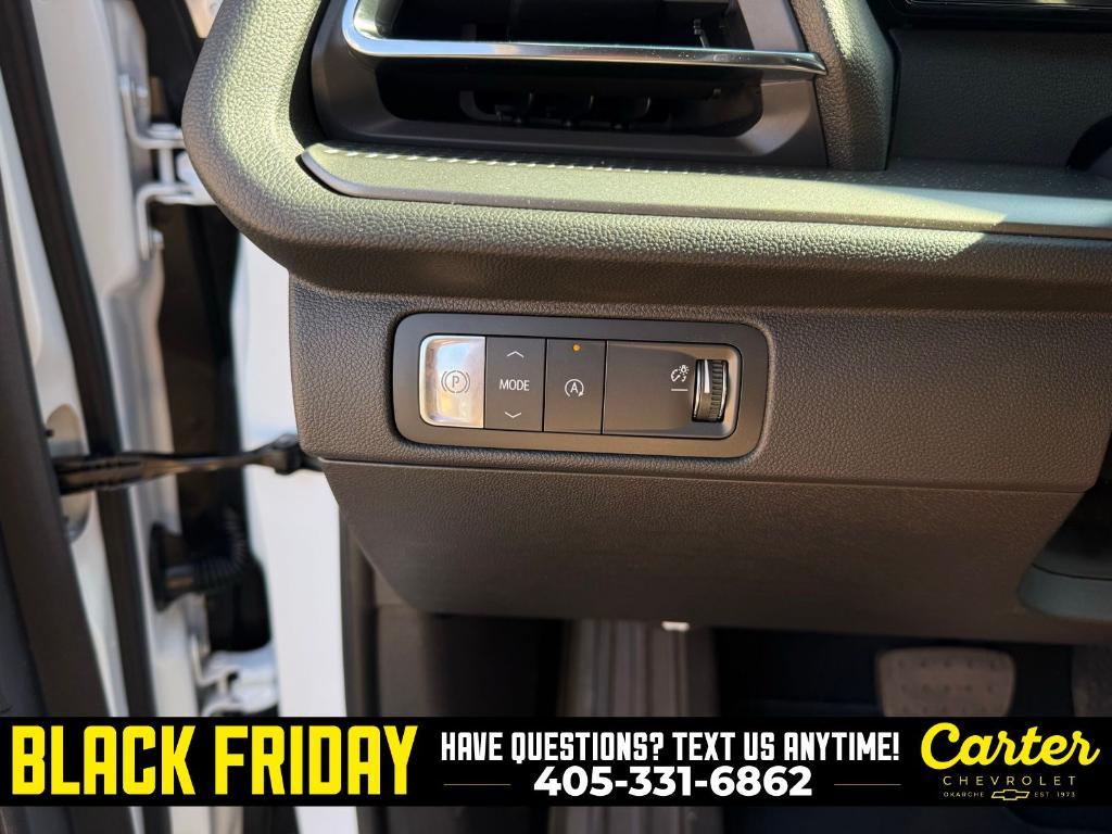 new 2026 Chevrolet Traverse car, priced at $42,149