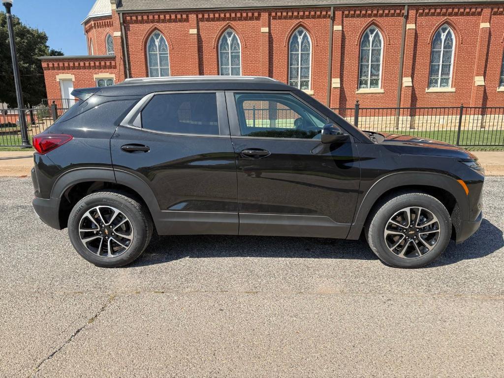new 2026 Chevrolet TrailBlazer car, priced at $25,954