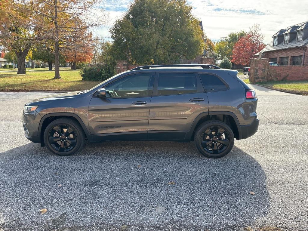 used 2020 Jeep Cherokee car, priced at $18,478