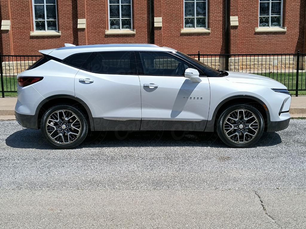 used 2023 Chevrolet Blazer car, priced at $32,929