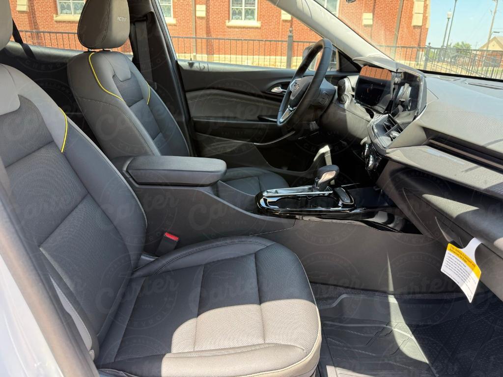 new 2025 Chevrolet Trax car, priced at $26,555