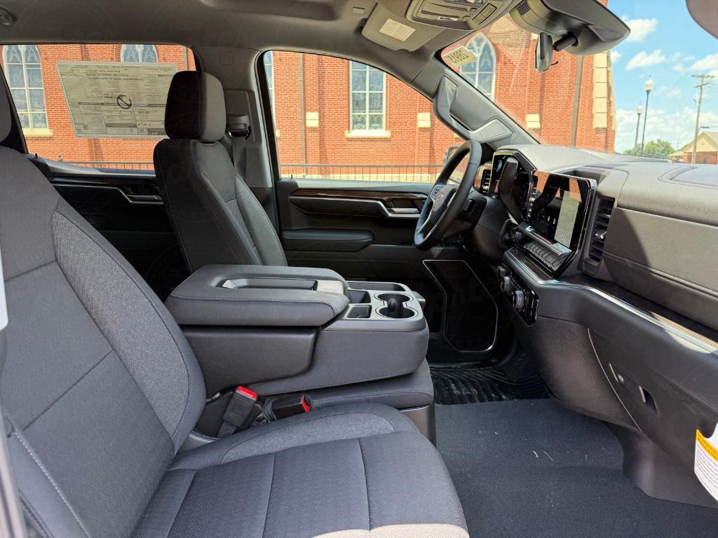 new 2025 Chevrolet Silverado 1500 car, priced at $52,254
