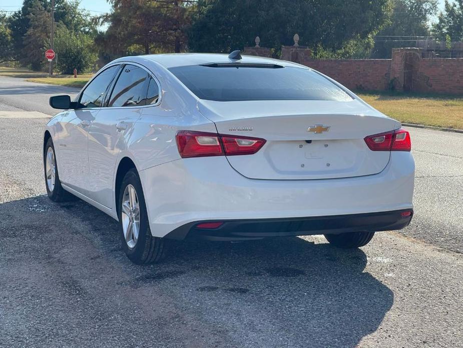 new 2024 Chevrolet Malibu car, priced at $26,045