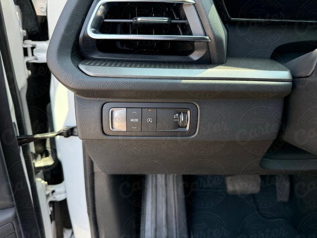 new 2025 Chevrolet Traverse car, priced at $43,580