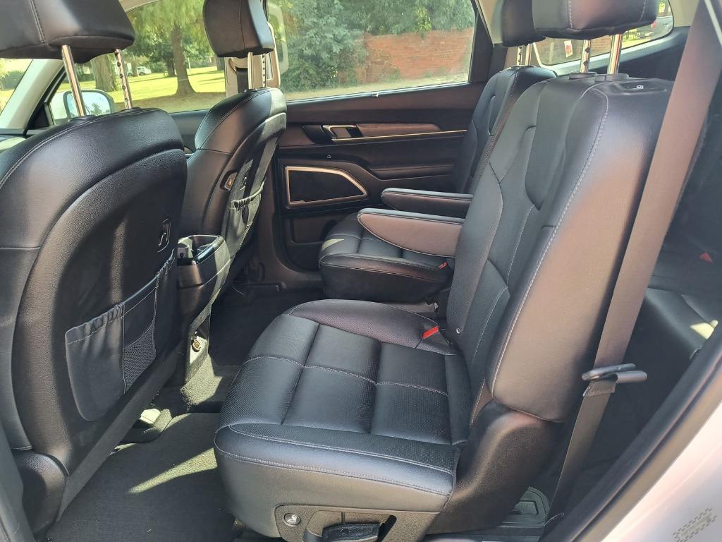 used 2022 Kia Telluride car, priced at $27,000