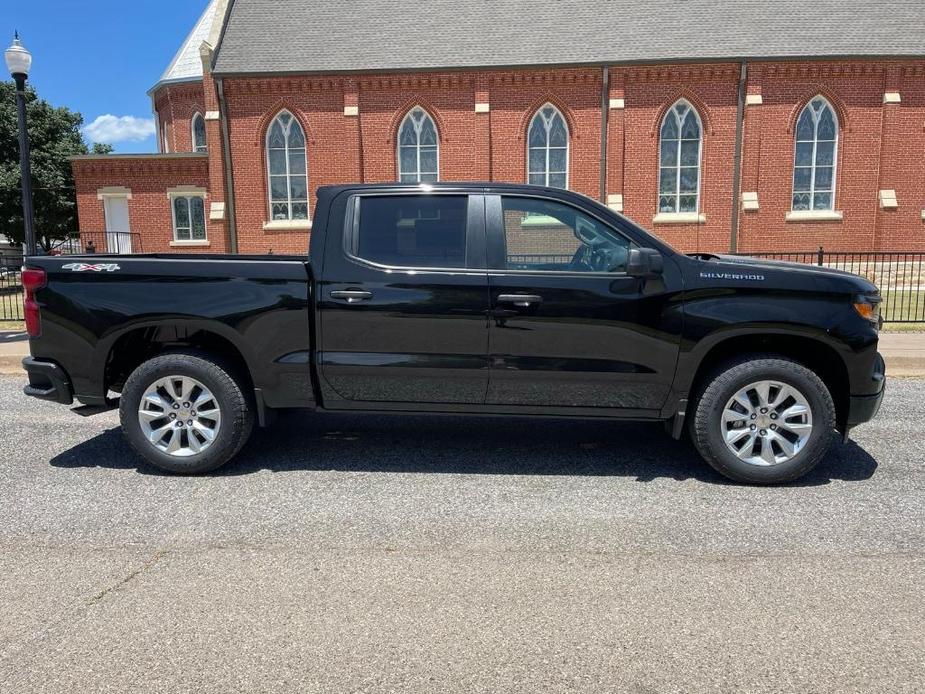 new 2024 Chevrolet Silverado 1500 car, priced at $43,307