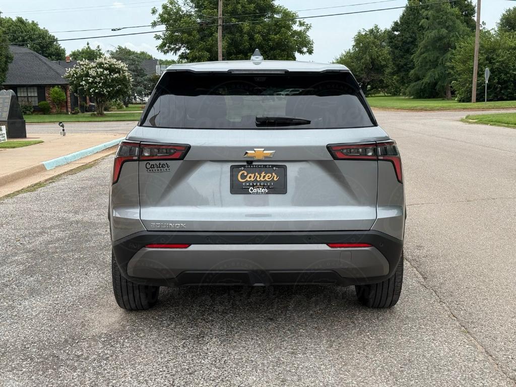 new 2026 Chevrolet Equinox car, priced at $33,925