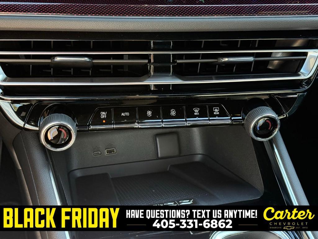 new 2026 Chevrolet Traverse car, priced at $54,310