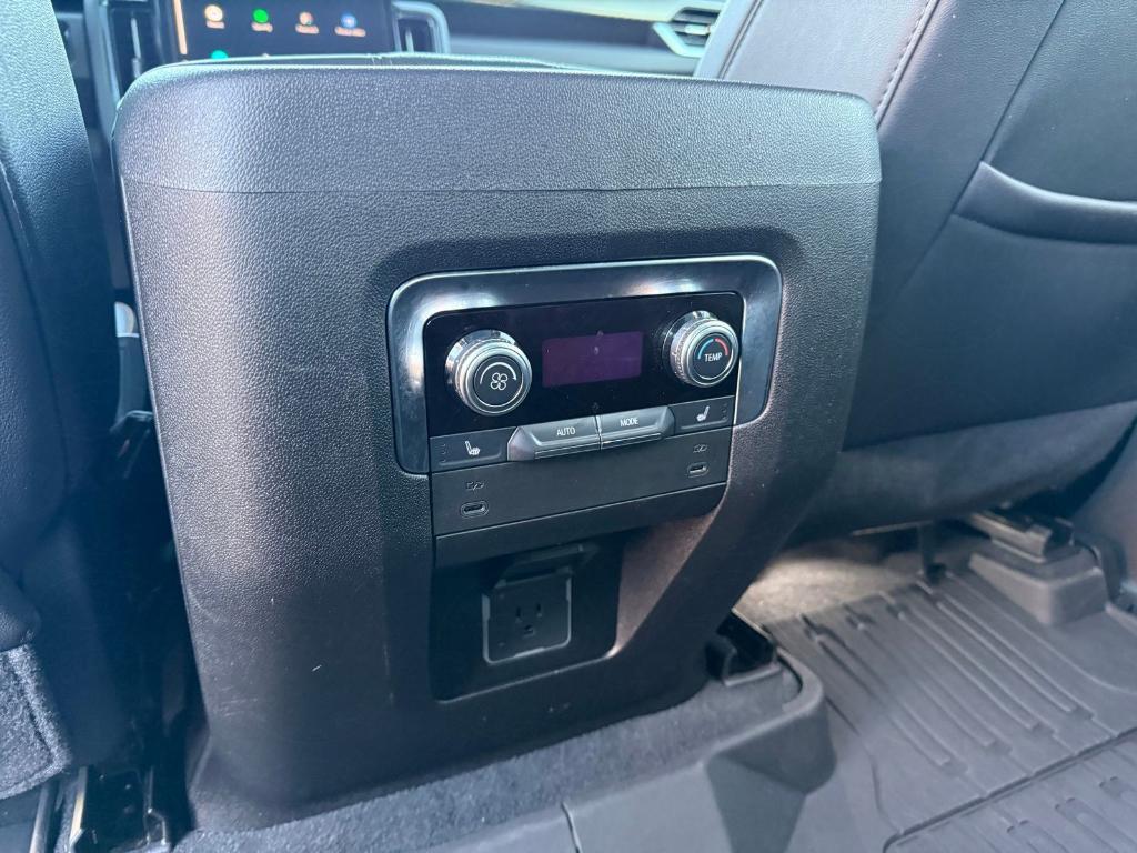 used 2025 GMC Yukon car, priced at $78,000